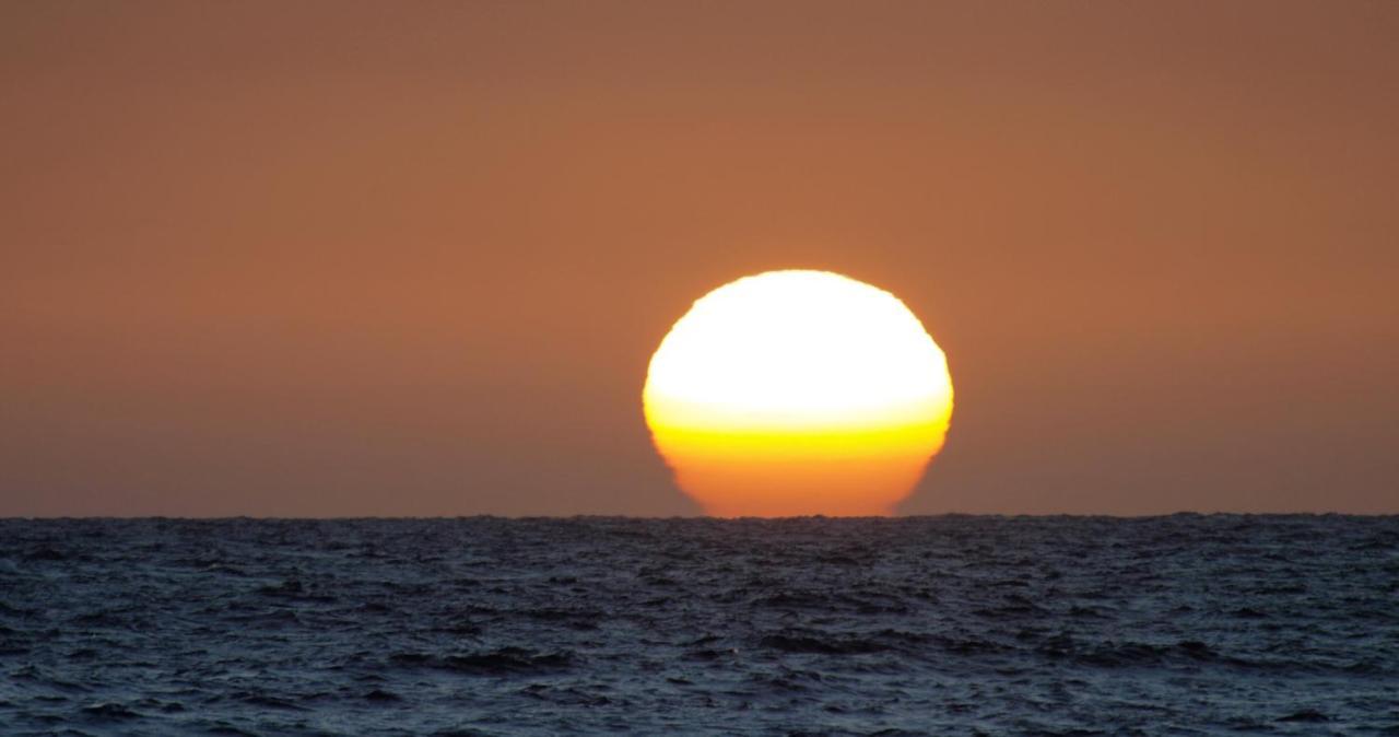 Sunrise Directly At The Sea Διαμέρισμα La Mareta Εξωτερικό φωτογραφία